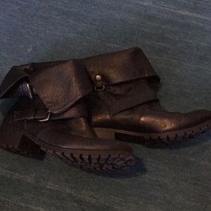 Black combat black boots